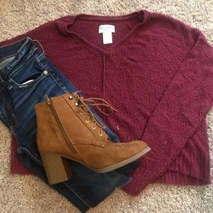 Maroon sweater